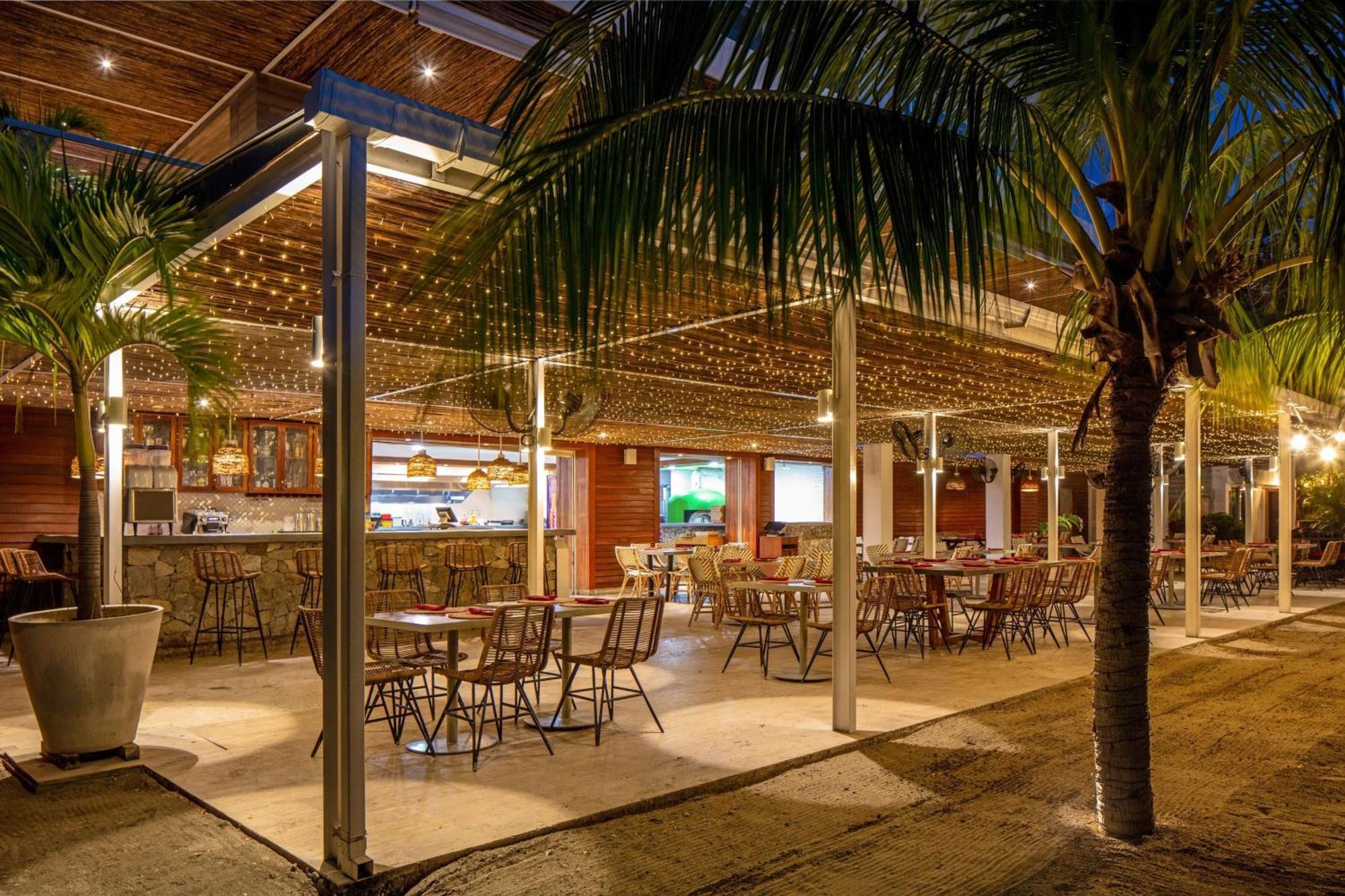 Santa Marta Marriott Resort Playa Dormida Екстериор снимка The Beach Club