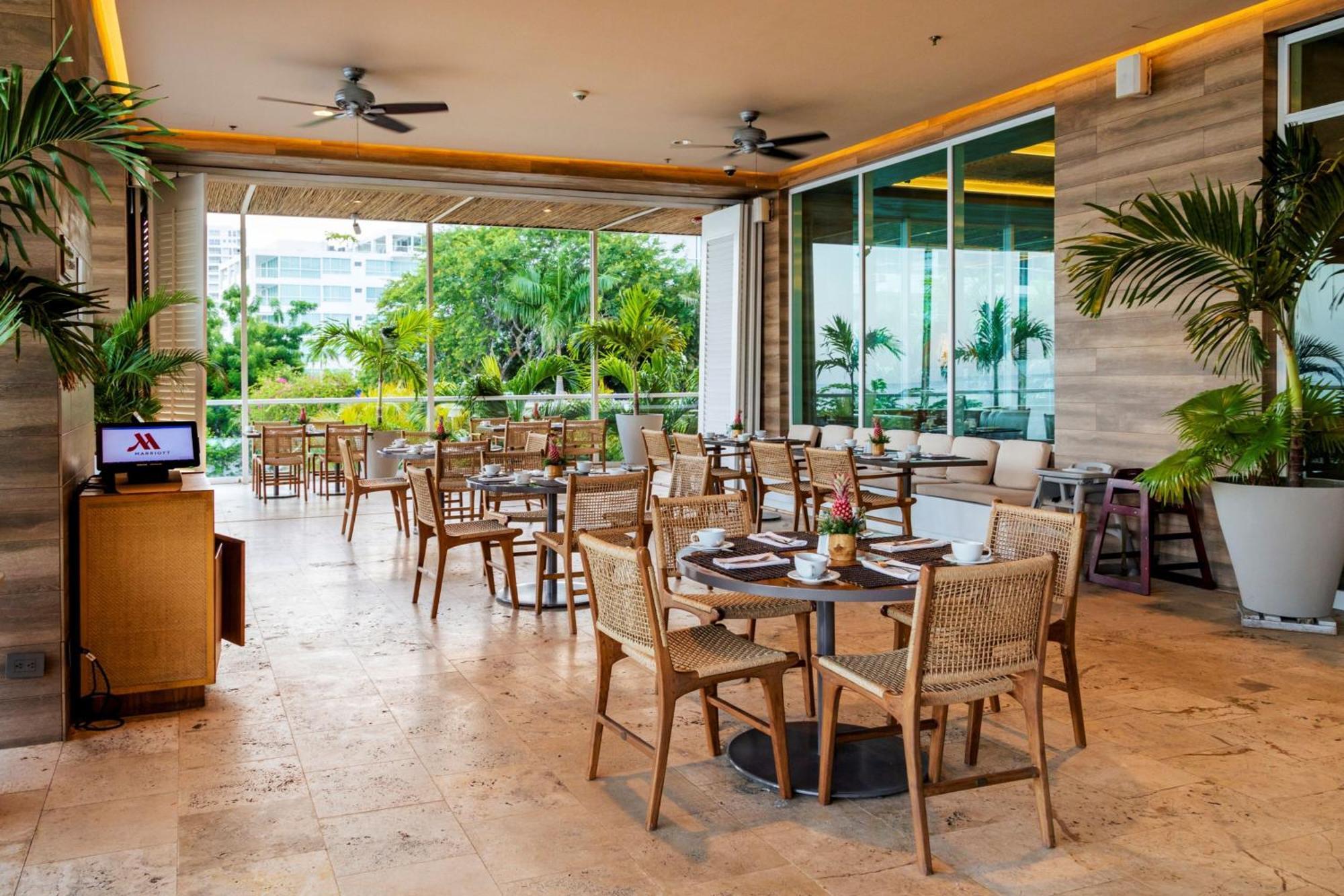 Santa Marta Marriott Resort Playa Dormida Екстериор снимка The W Lounge at Suvarnabhumi Airport