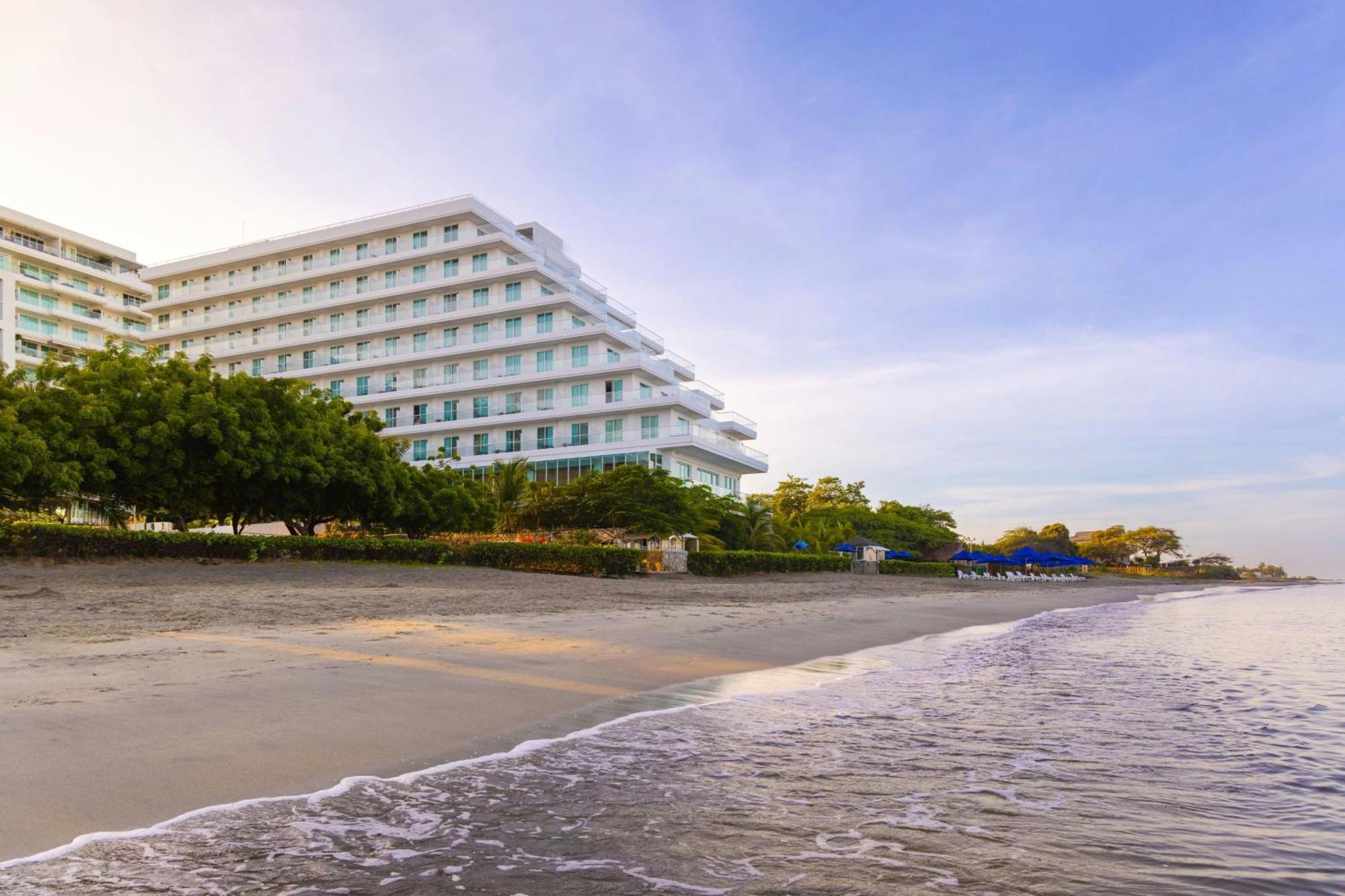 Santa Marta Marriott Resort Playa Dormida Екстериор снимка The Royal